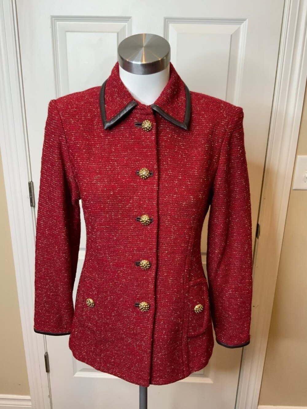 St. John Raspberry Red Tweed Santana Knit Leather Trim Jacket, Size 2, NWT $1160